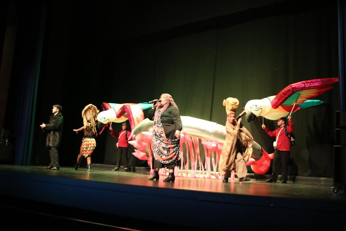 GALERÍA I El homenaje poético infantil de las Fallas de Burriana en imágenes