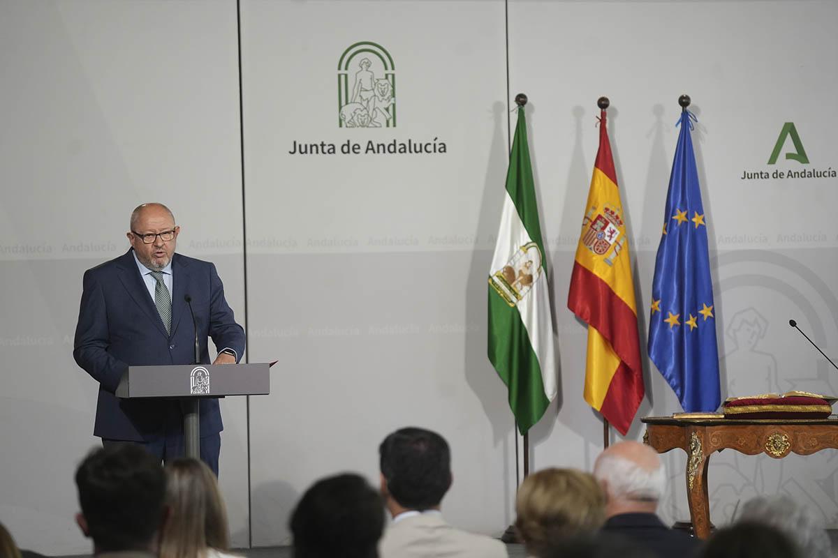 La toma de posesión de Manuel Torrablo como rector de la UCO, en imágenes