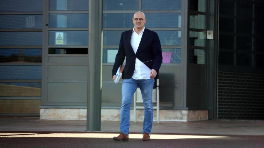 Raül Romeva surt de la presó per treballar en una associació