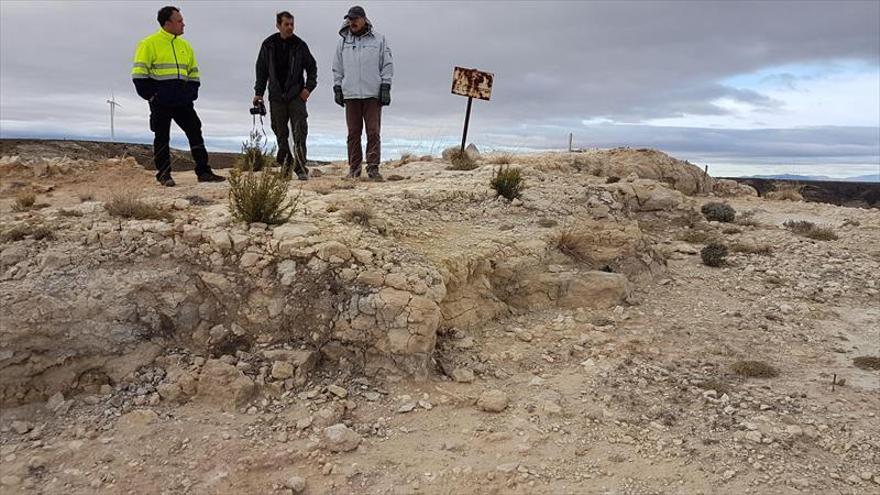 El yacimiento de Los Collados ya es visible para el paseante