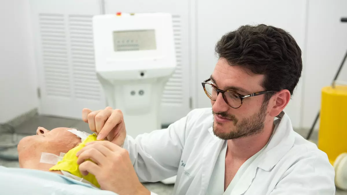Brachytherapie: eine schnelle Alternative ohne Skalpell zur Behandlung von hellem Hautkrebs