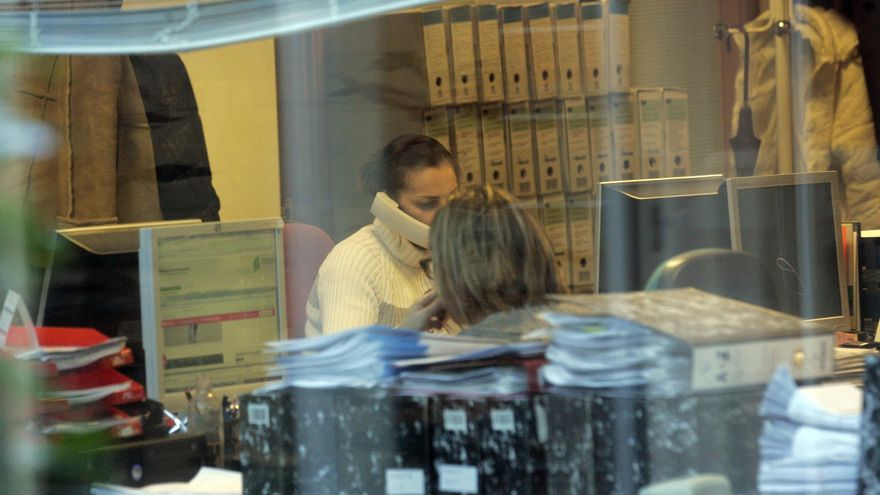 Técnicos de prevención de la Junta exigen su equiparación salarial