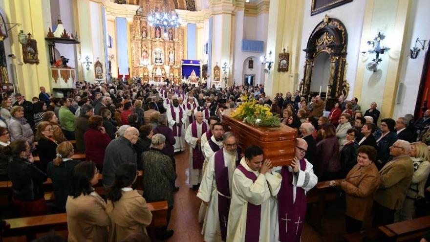 Pozoblanco da su último adiós al misionero salesiano asesinado