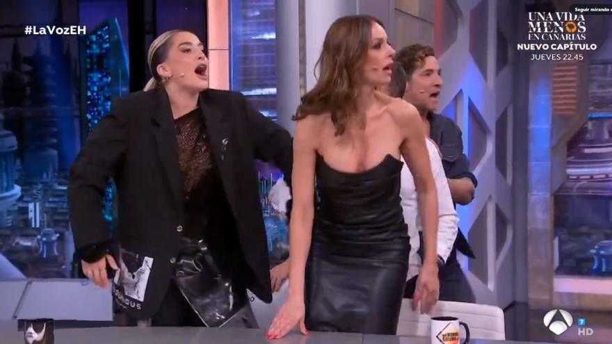 Una señora del público le hace el corte de manga a los invitados de &#039;El Hormiguero&#039;: &quot;Pero, ¿qué problema tiene?&quot;