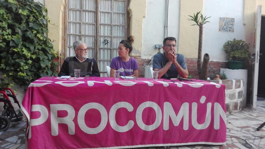 Eduardo Serrano, Yendeh Martínez y Florencio Cabello durante la rueda de prensa