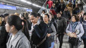Espanya arriba als 49,3 milions d’habitants gràcies a la immigració