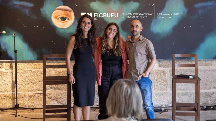 Alicia Úbeda, María Ruiz-Falcó y Manuel Pena, en la presentación de la Residencia.