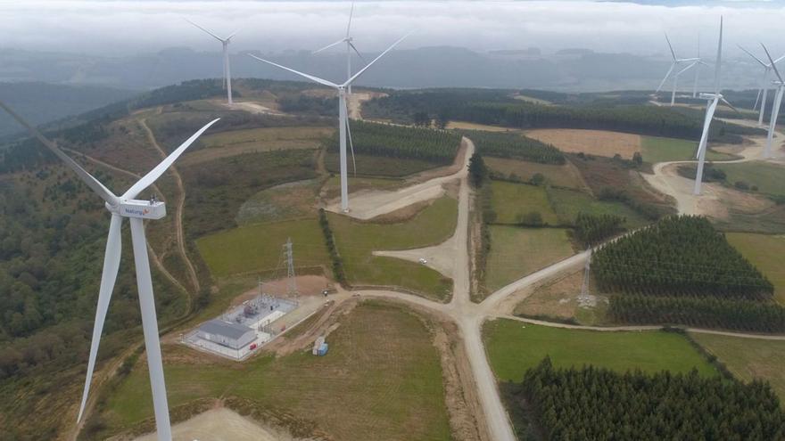 Galicia exporta un 66% más de electricidad de la que consume y es la quinta que más produce