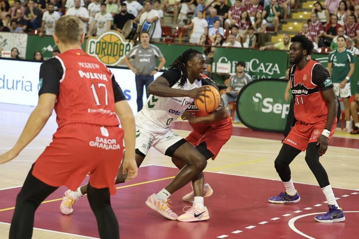 El estreno del Cajasol Coto Córdoba en la Copa de Andalucía, en imágenes El estreno del Cajasol Coto Córdoba en la Copa de Andalucía, en imágenes