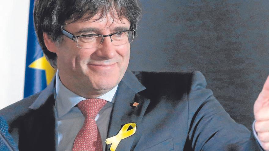 La justícia alemanya torna a rebutjar el càrrec de rebel·lió contra Puigdemont