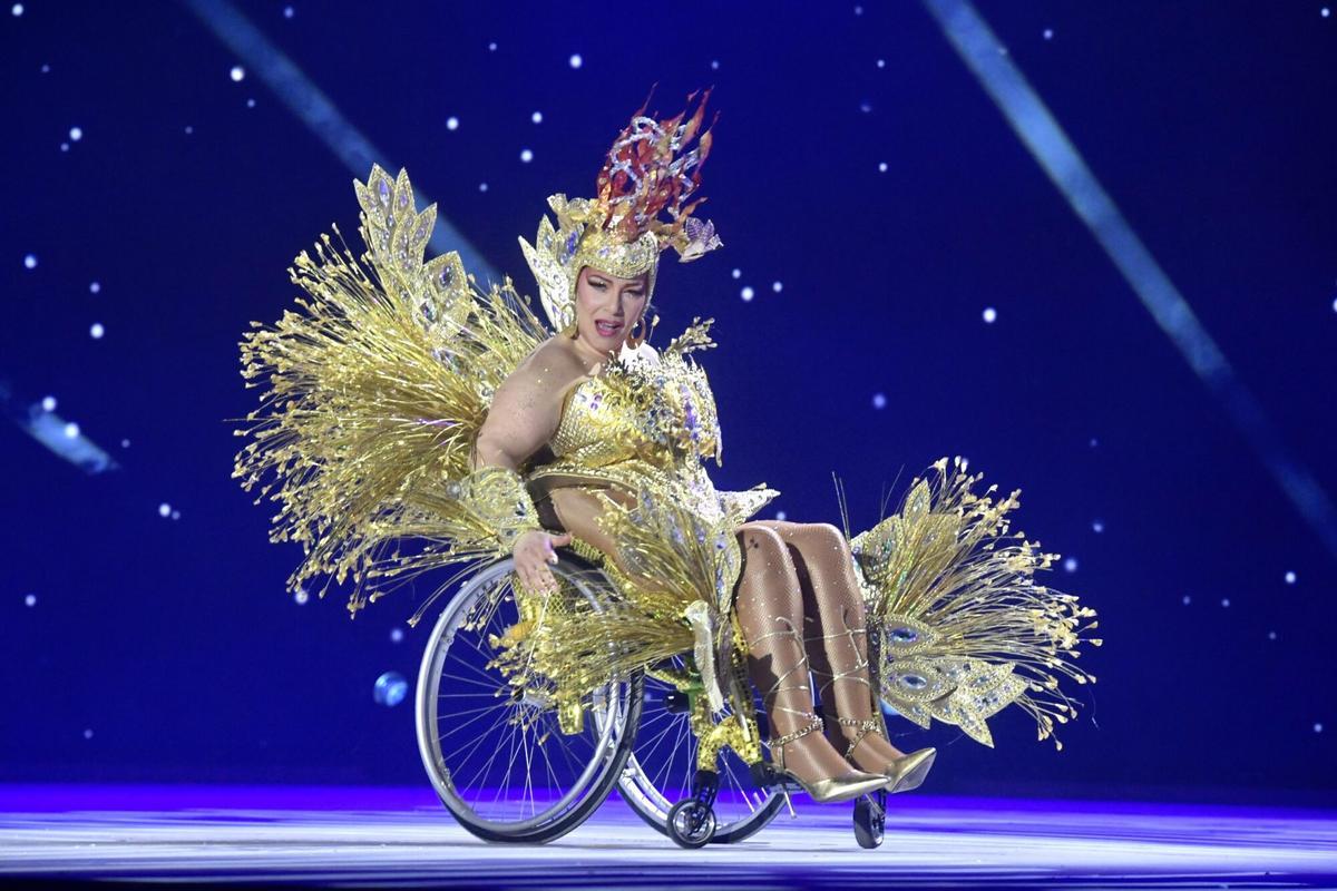 Concurso de disfraces adultos en el Carnaval de Las Palmas de Gran Canaria 2025