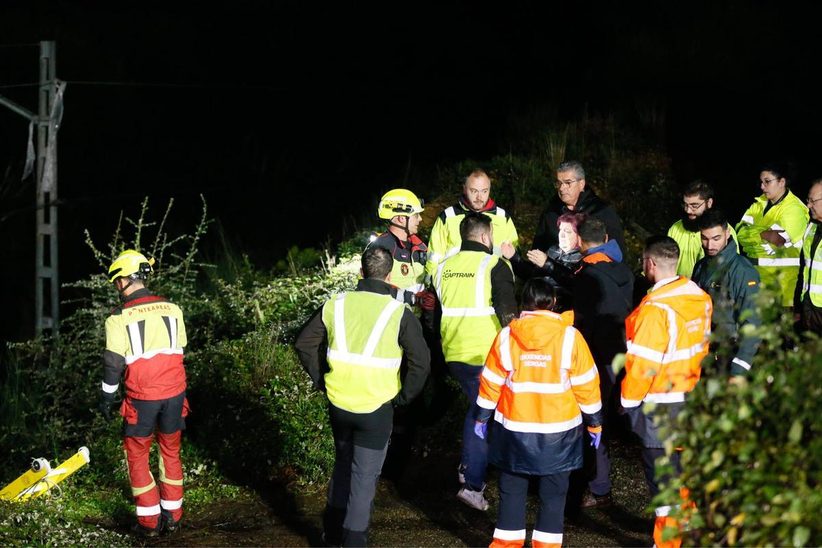 Descarrila un tren que transportaba bobinas de cobre en As Neves