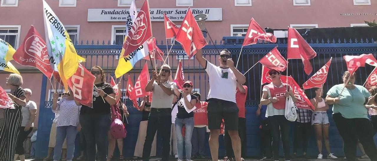 Protesta en el Hogar Santa Rita