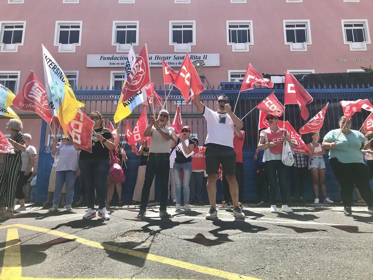 Protesta en el Hogar Santa Rita el pasado mes de septiembre de 2022