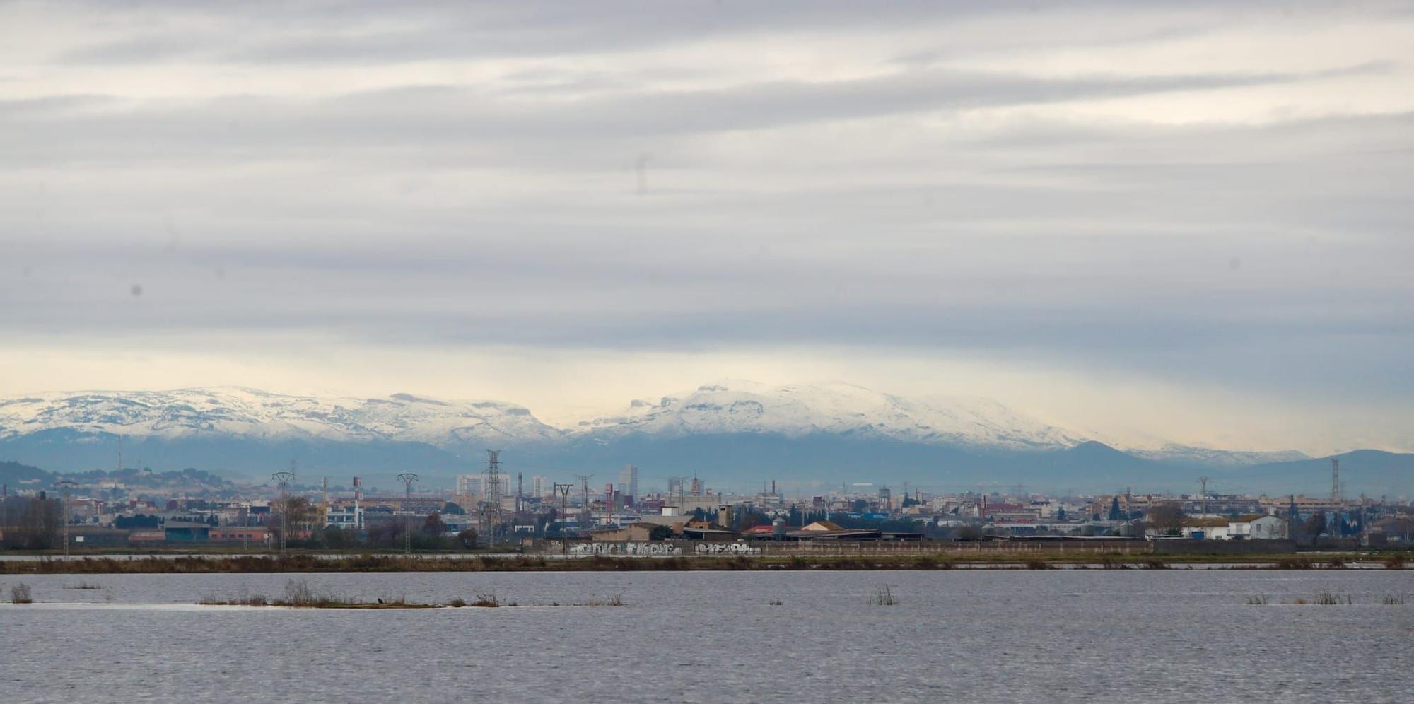 La Calderona, cubierta de blanco