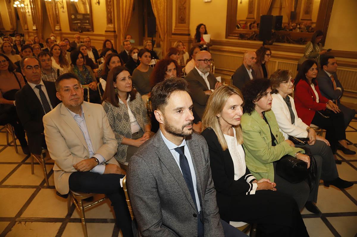 Presentación del libro del 50 aniversario de la Faculta de Filosofía y Letras