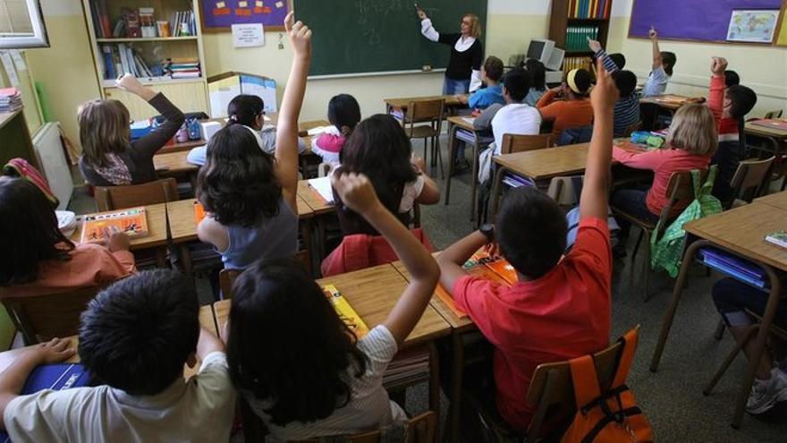 El Liceo Francés crea una unidad de escucha profesional tras el intento de suicidio de un alumno