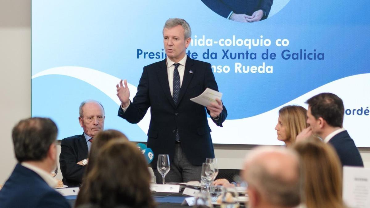 Alfonso Rueda, ayer, en su intervención en el Nordés Club Empresarial.