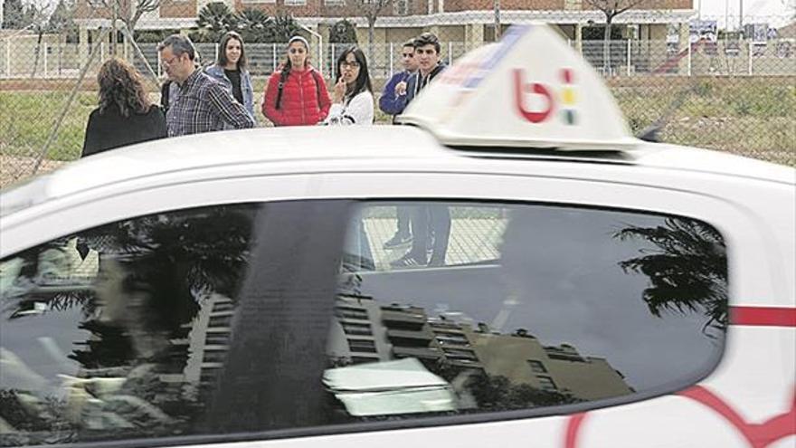 Frente común de las autoescuelas para reclamar más examinadores