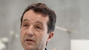 Escribano rebutja la compra per part d’Indra, però admet "converses"
