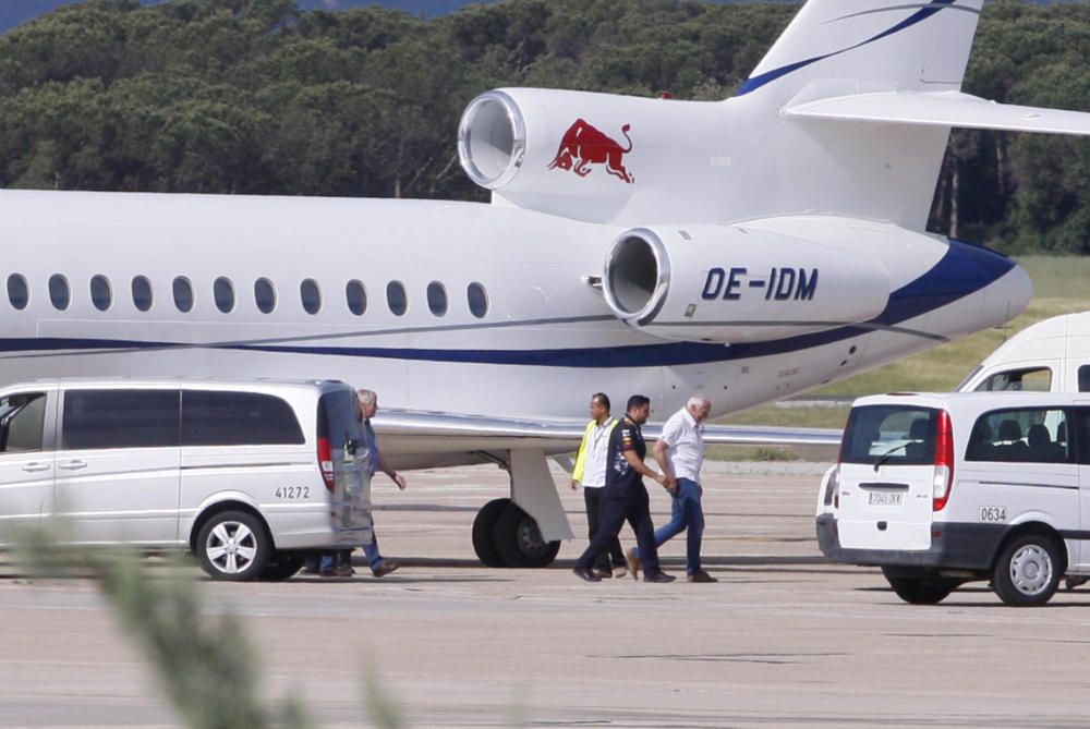 El propietari de Red Bull aterra a l'aeroport de Girona