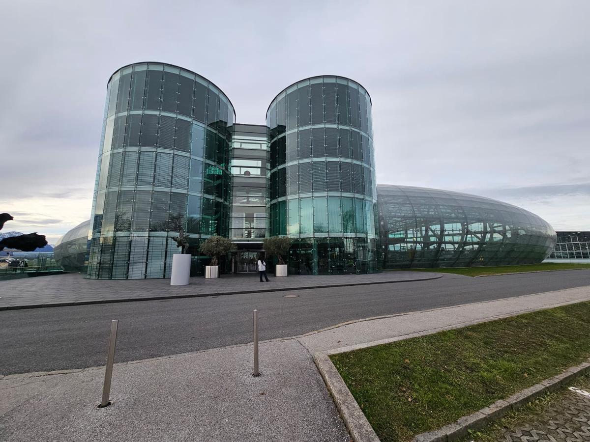 Red Bull selecciona a VORO para protagonizar el menú de diciembre en el Ikarus de Salzburgo