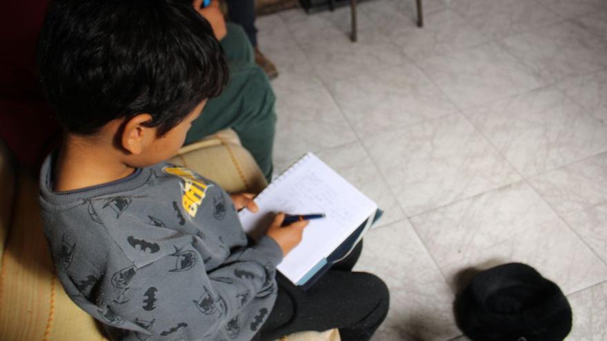 Un niño, sin colegio por la falta de ruta escolar en este pueblo de Zamora