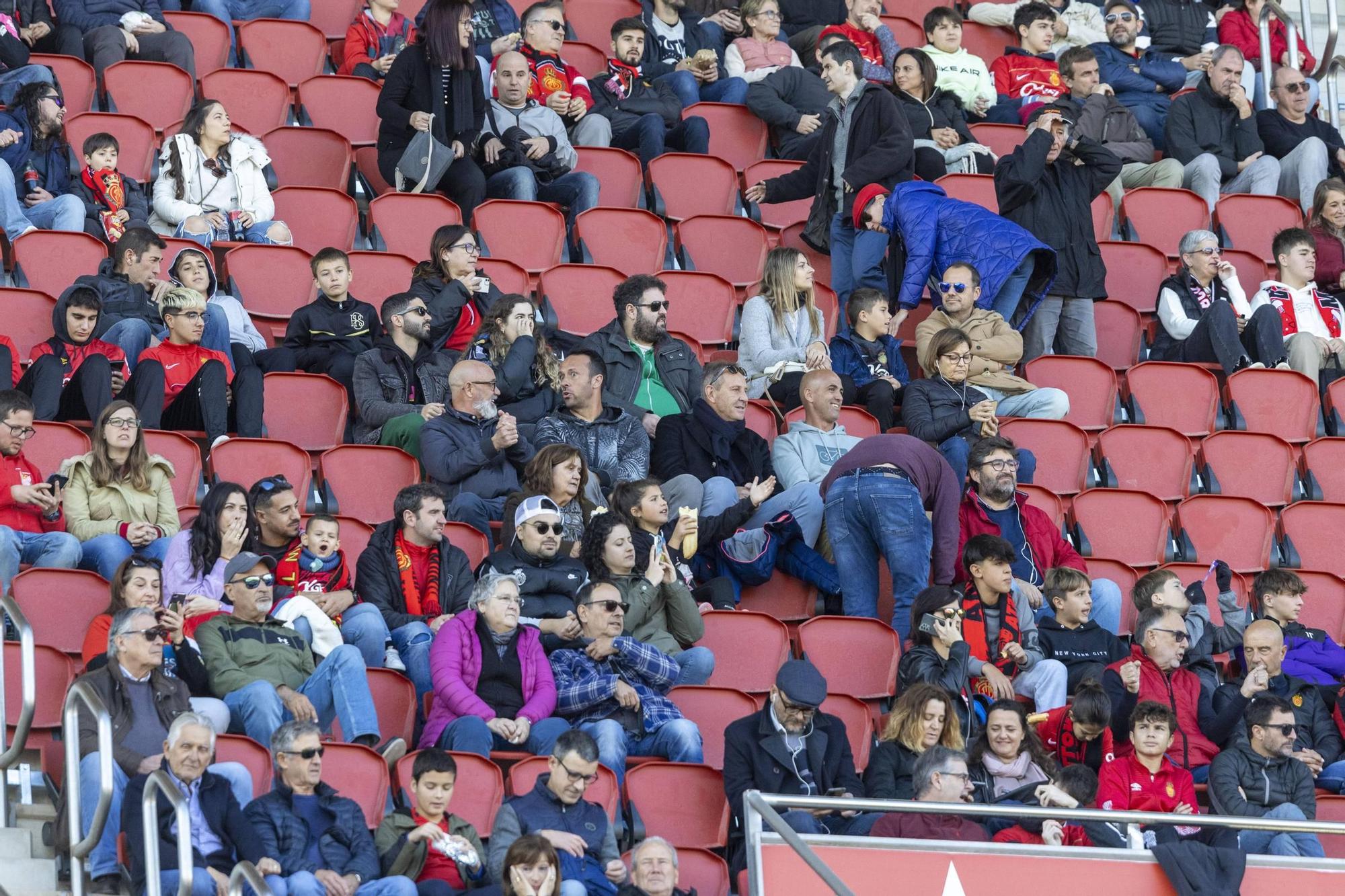 FOTOS | RCD Mallorca - Alavés: Búscate en las gradas del Estadi Mallorca Son Moix