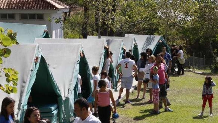 El campamento de A Lanzada recibe a los primeros niños