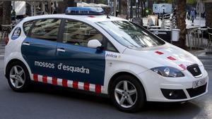 zentauroepp24115787 barcelona 05 11 2013 mossos d  esquadra en el raval coche de180529181315