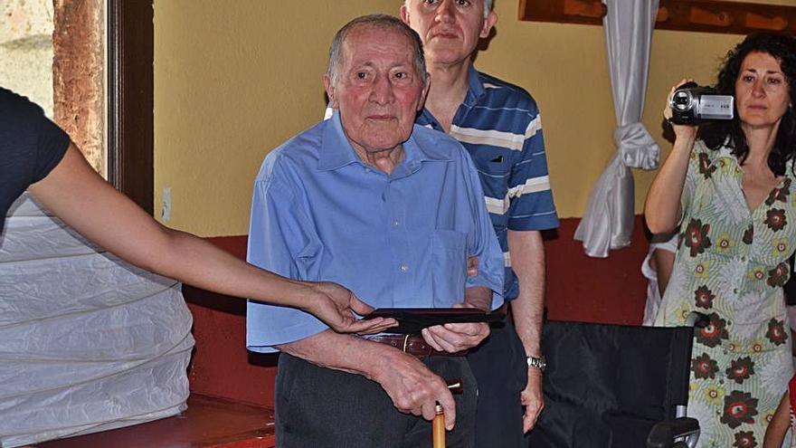 Argimiro Crespo durante el homenaje que recibió en Codesal. | A. S. 