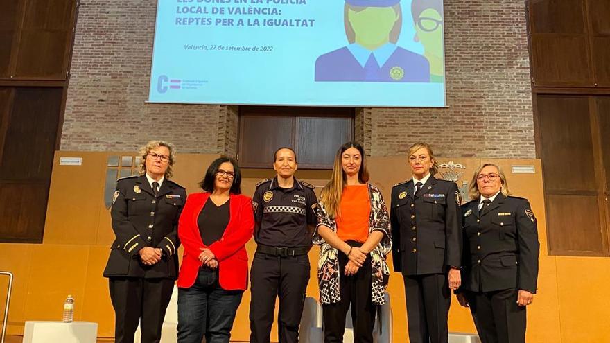 Presentación  de las jornadas sobre la mujer en la Policía Local.