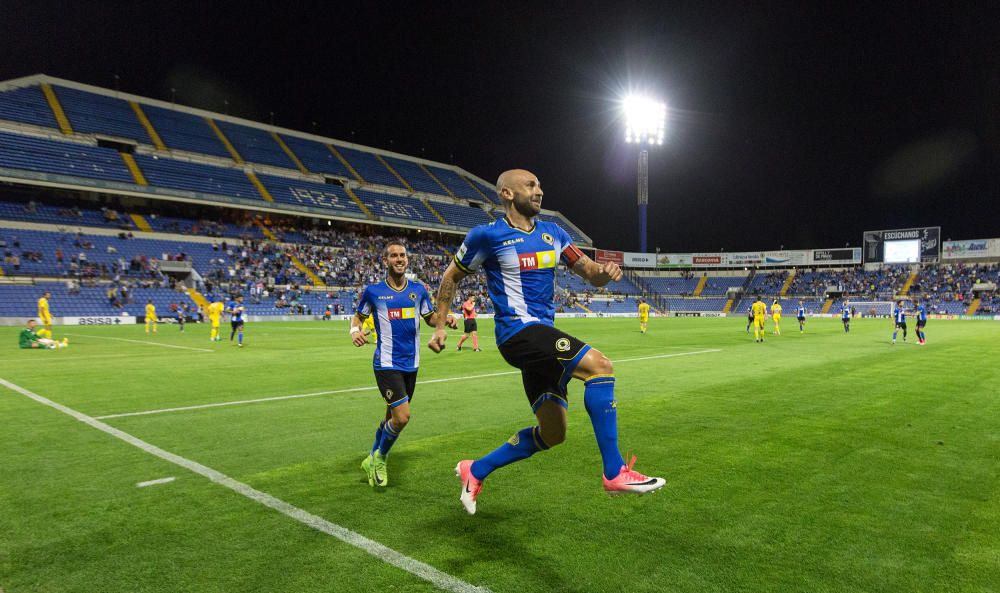 El Hércules regala otro empate en casa ante el Badalona por su nula ambición.