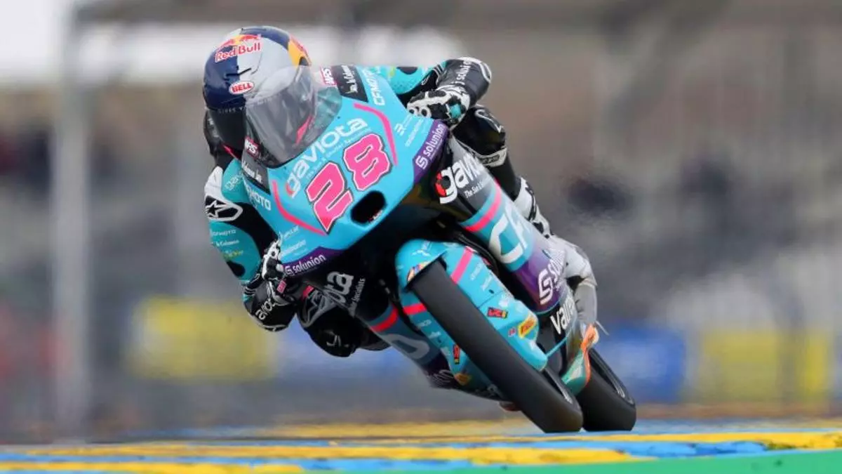 Máximo Quiles se hace con la pole en su segunda carrera en Moto3
