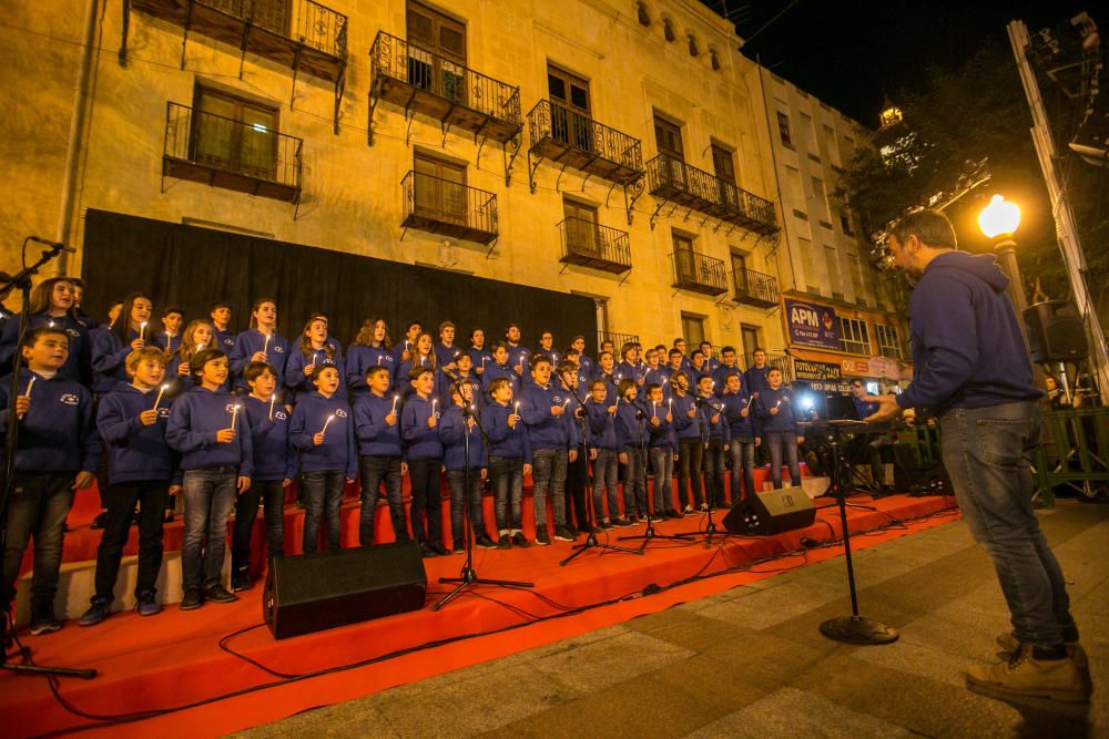 Elche inaugura el alumbrado de Navidad