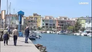 Vecinos de l'Horta Nord claman por la regeneración de sus playas