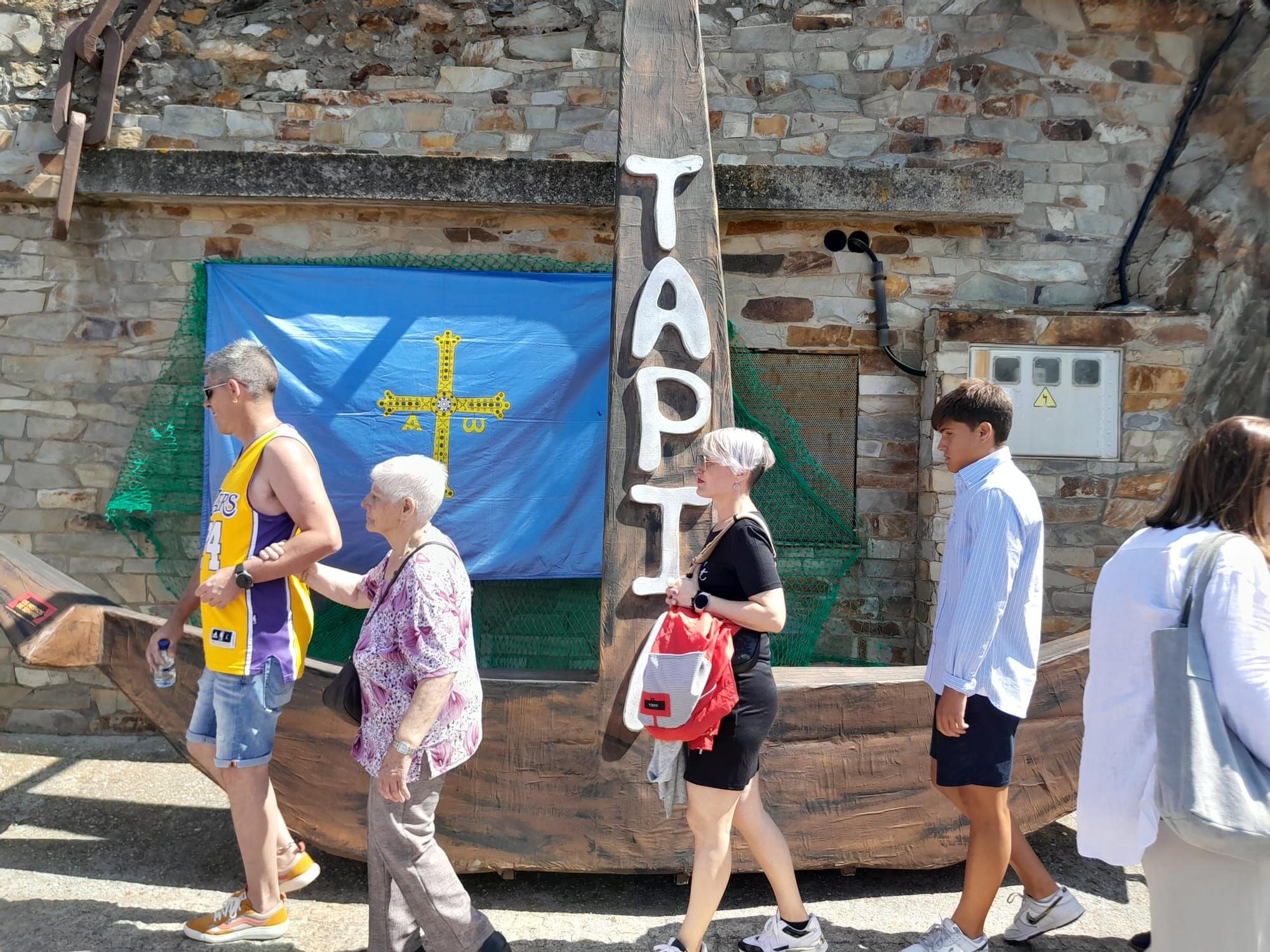 En imágenes| El Carmen retumba en Asturias