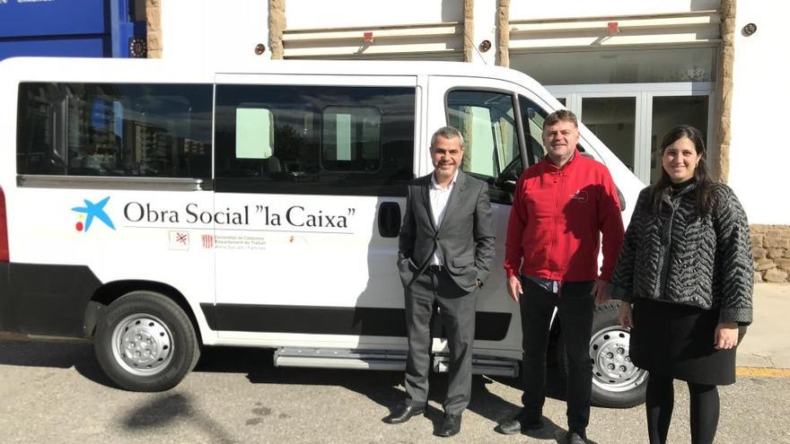 El Solsonès estrena furgoneta pel transport adaptat