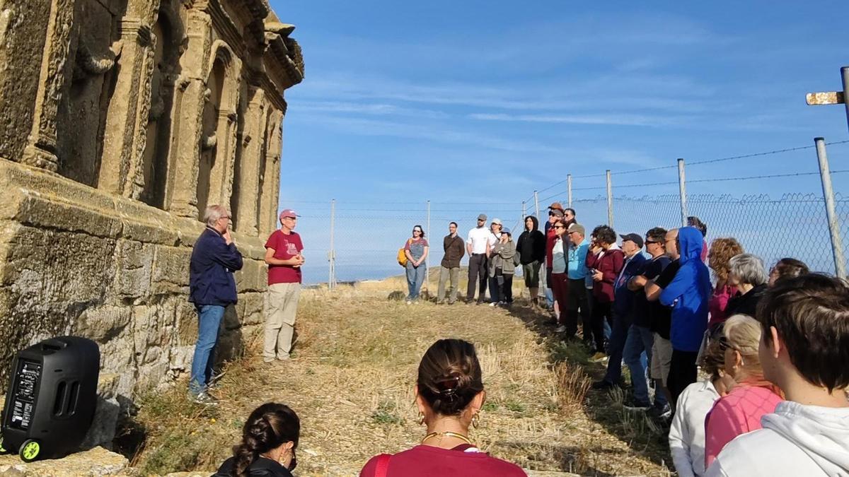 La Fundación Los Bañales hace hablar a los monumentos romanos de la comarca de las Cinco Villas