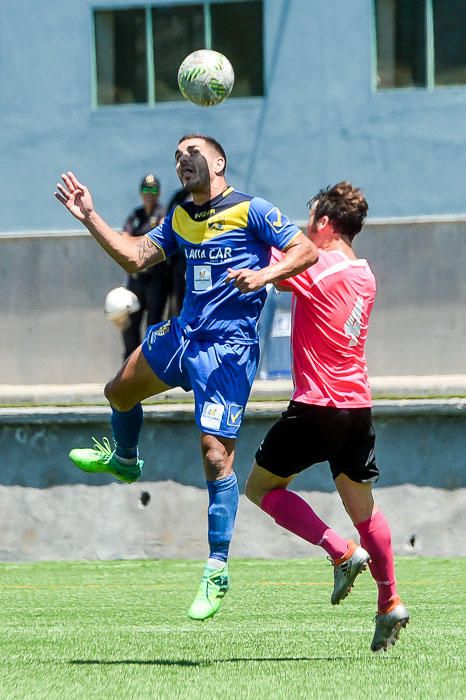 FUTBOL. SAN FERNANDO