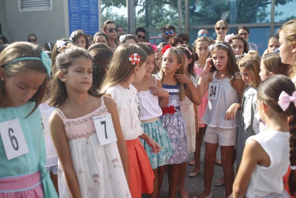 Las candidatas a la Corte de Honor Infantil, en l'Oceanogràfic