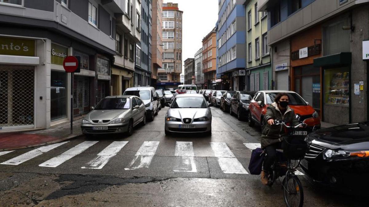 Calle San Leopoldo, en el Agra do Orzán.   | // VÍCTOR ECHAVE