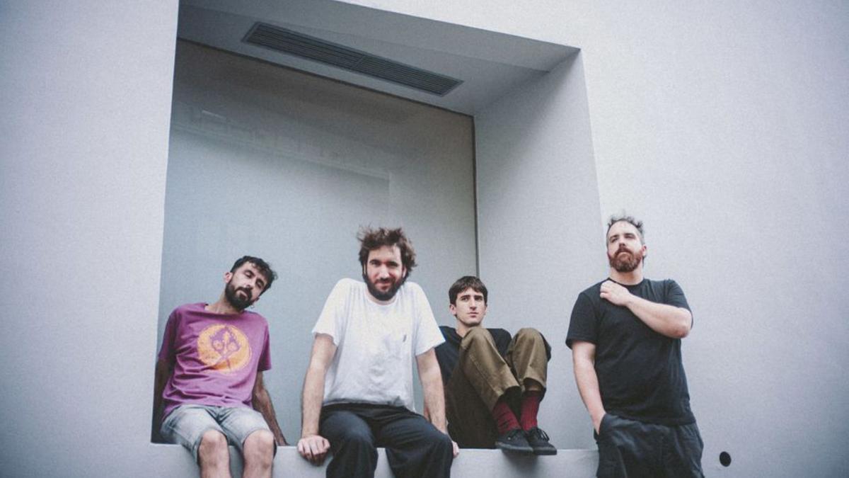 Integrantes de Viva Belgrado. |  LOC