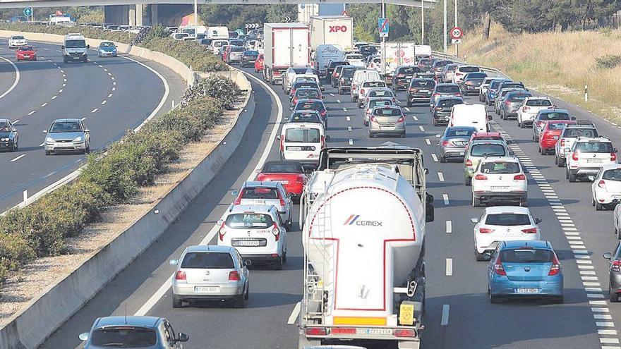 La Vía de Cintura subió su tráfico en 9.000 coches diarios en un año con tramos que llegan a los 177.015