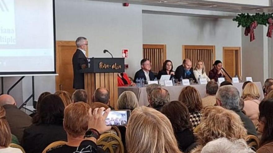 Un momento de la conmemoración. | LNE