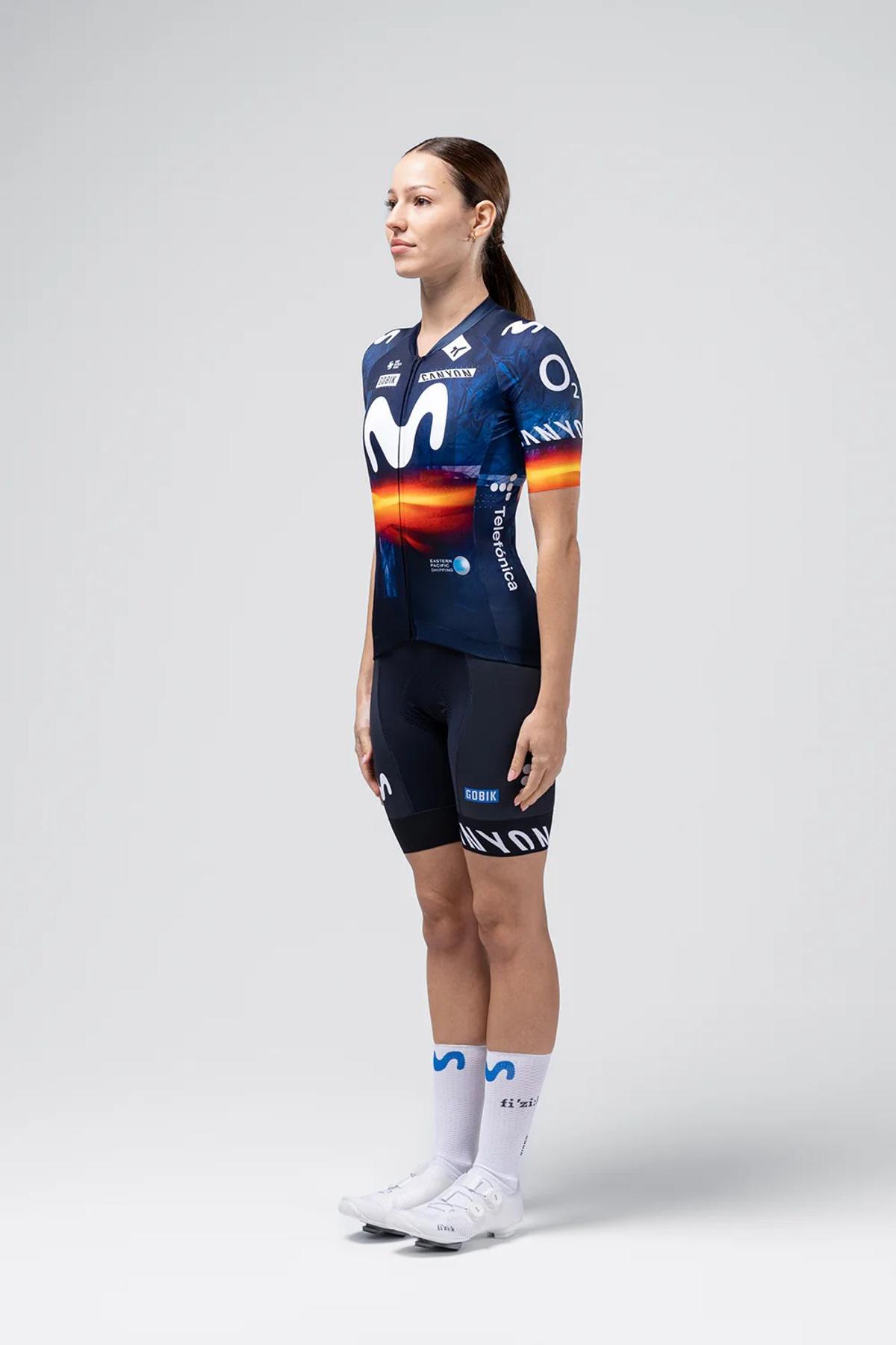 Maillots equipos World Tour 2026/Movistar campeón de España