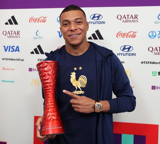 Mbappé lideró a Francia con un doblete para doblegar a Dinamarca