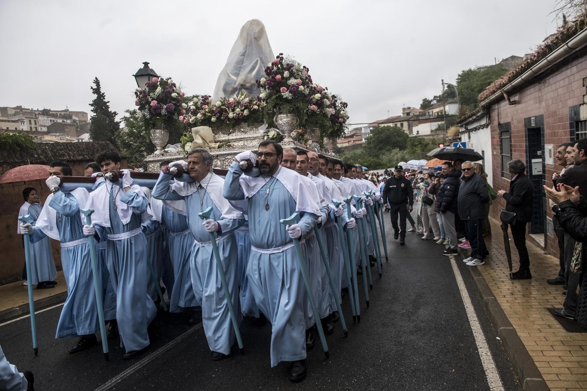 Así ha sido la procesión de Subida de la Virgen de la Montaña