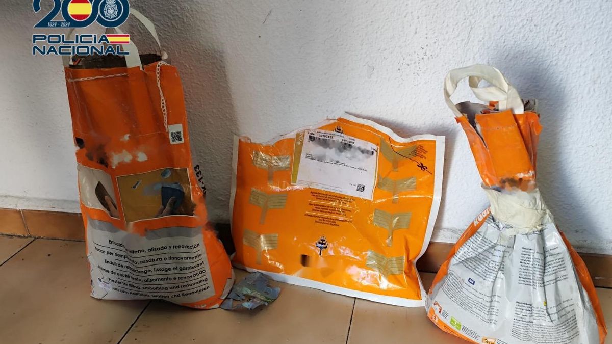 Químicos intervenidos por la Policía en las instalaciones de Leganés.