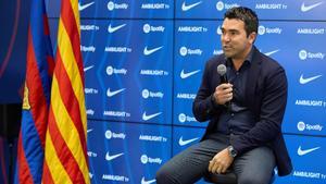 Joan Laporta, Rafa Yuste y Deco, antes de la presentación del nuevo organigrama deportivo del Barça